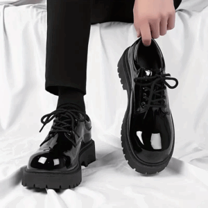 Low-Top Lace-Up Glossy Black Shoes for Men